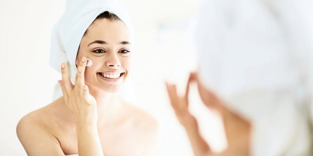 How Do Skincare Routines Differ At The Beginning And The End Of Your Day?